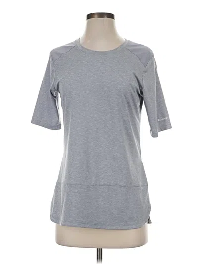 Pre-owned Columbia Active T-shirt In Gray