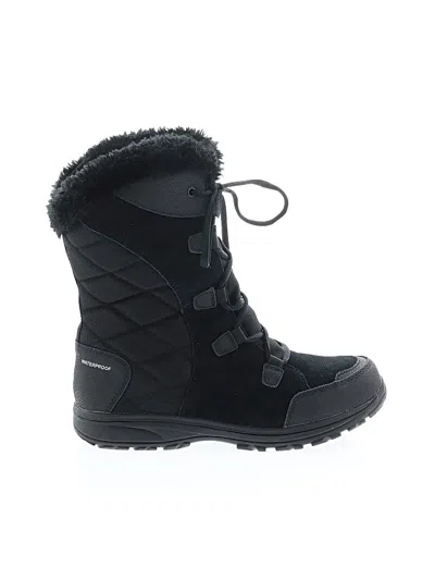 Pre-owned Columbia Boots In Black