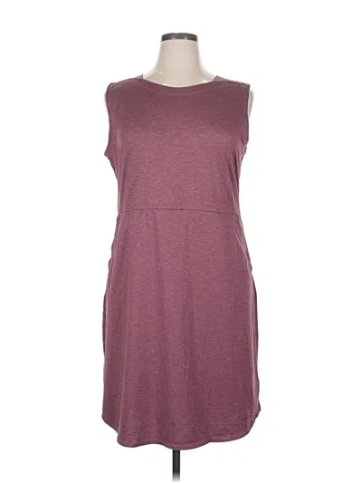 Pre-owned Columbia Casual Dress In Burgundy