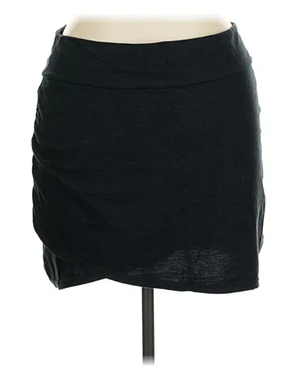 Pre-owned Columbia Casual Skirt In Black