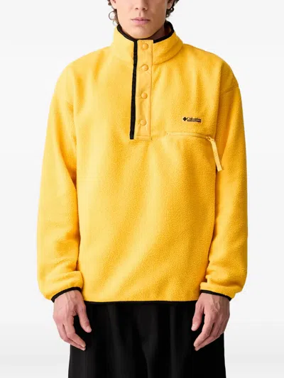 Columbia Helvetia Fleece Logo-patch Sweater In Yellow