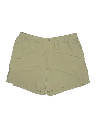 Pre-owned Columbia Khaki Shorts In Green