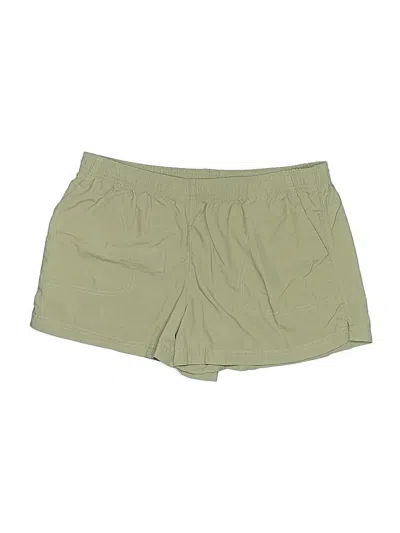 Pre-owned Columbia Khaki Shorts In Green