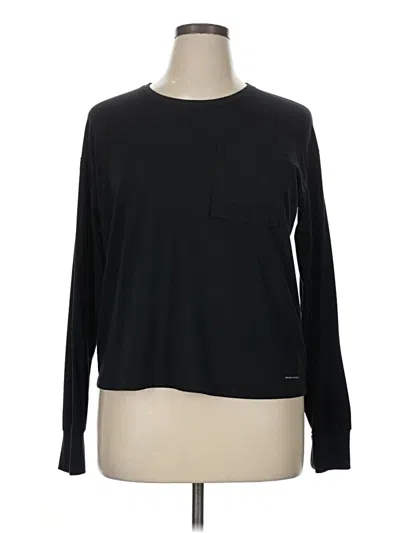 Pre-owned Columbia Long Sleeve T-shirt In Black