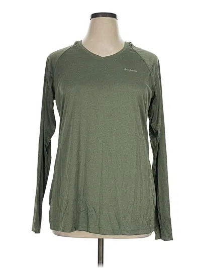 Pre-owned Columbia Long Sleeve T-shirt In Green