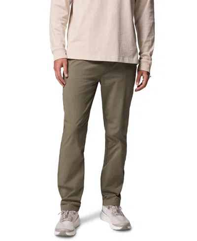 Columbia Men's Chino Pants In Green