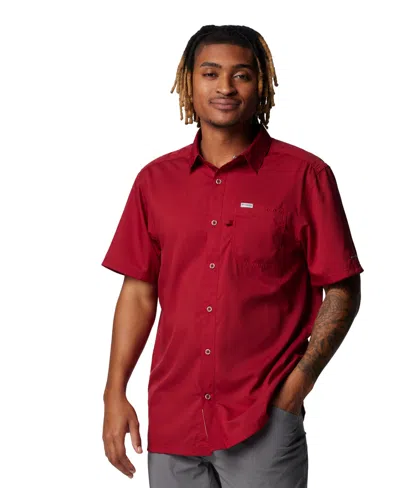 Columbia Men's Slack Tide Camp Shirt In Burgundy