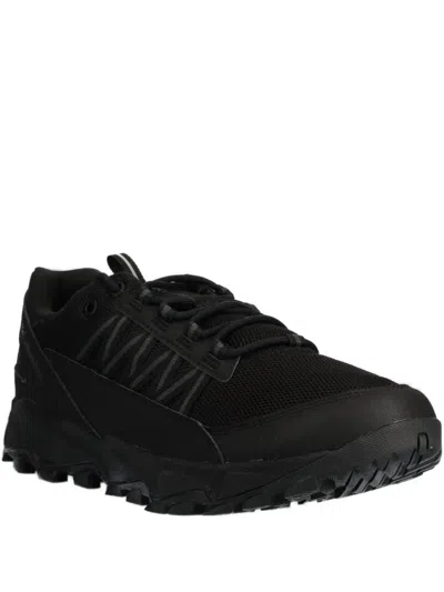 Columbia Mesh-panelled Shoes In Black