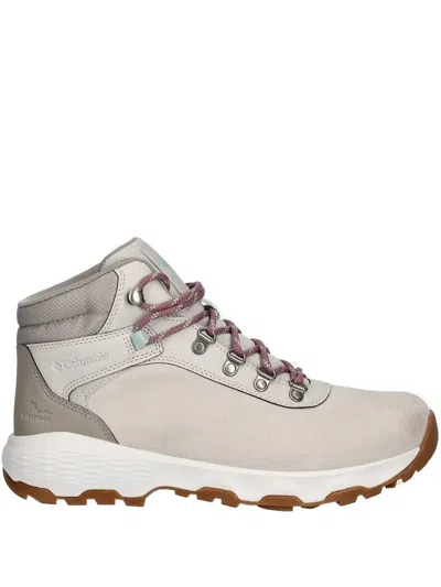 Columbia Newton Wander Boots In Neutral