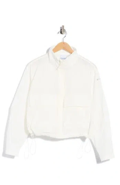 Columbia Paracutie Cropped Cargo Windbreaker In White