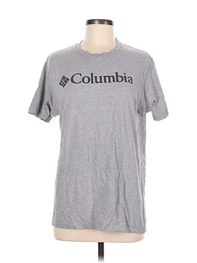 Pre-owned Columbia Short Sleeve T-shirt In Gray