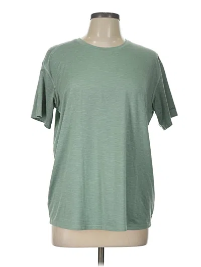 Pre-owned Columbia Short Sleeve T-shirt In Green
