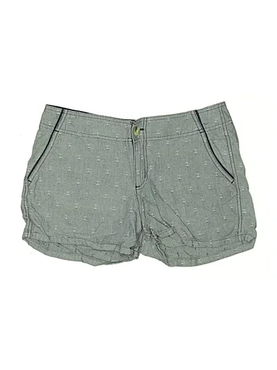 Pre-owned Columbia Shorts In Green