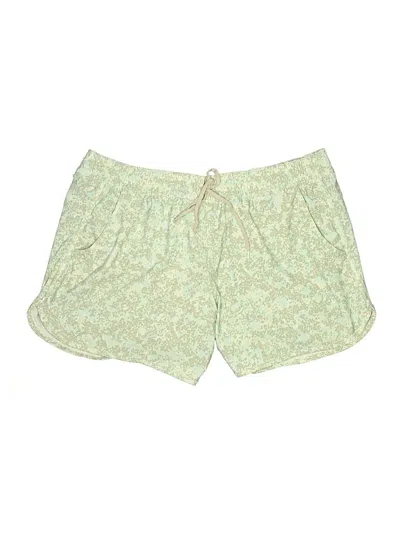 Pre-owned Columbia Shorts In Green