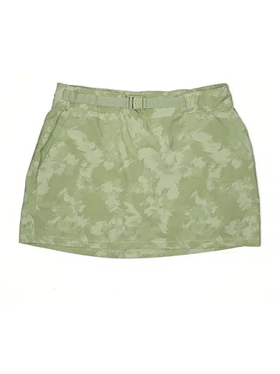 Pre-owned Columbia Skort In Green