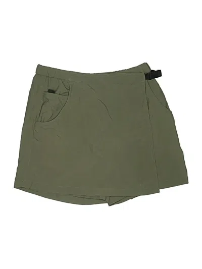 Pre-owned Columbia Skort In Green