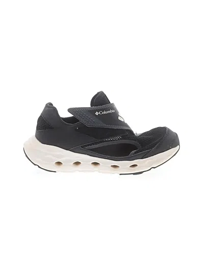 Pre-owned Columbia Sneakers In Black