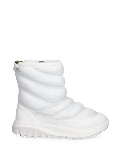 Columbia Snowtrot Peak Outdry Quilted Snow Boots In White