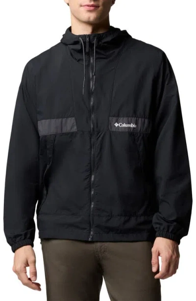 Columbia Spire Valley Water Repellent Windbreaker In Black
