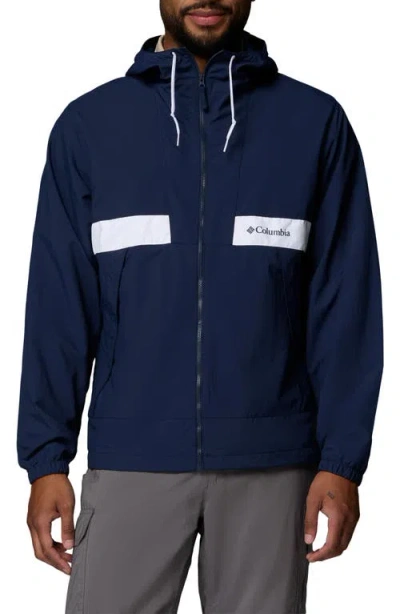 Columbia Spire Valley Water Repellent Windbreaker In Blue