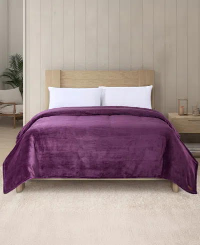 Columbia Super Soft Plush Fleece Blanket, King