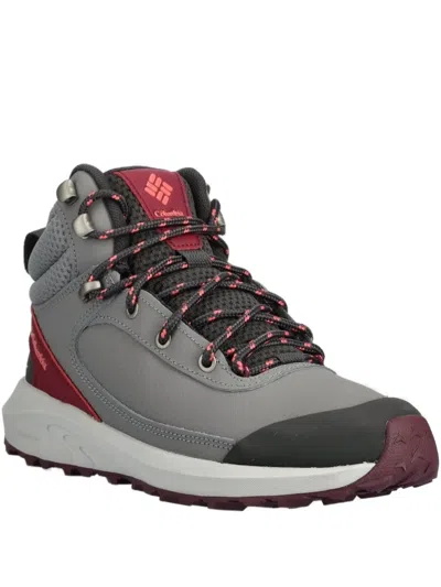 Columbia Trailstorm Mesh-panel Lace-up Boots In Gray