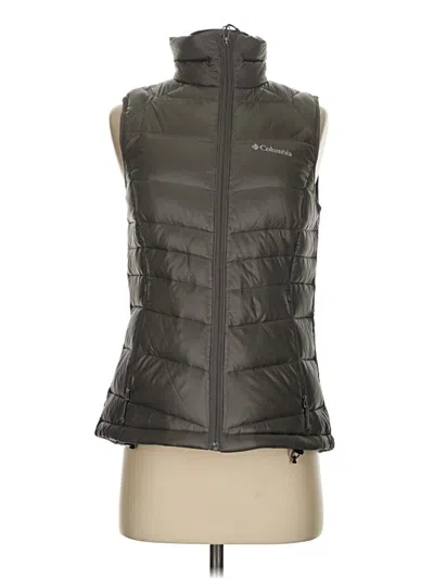 Pre-owned Columbia Vest In Green