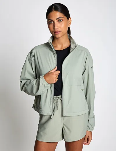 Columbia Women's Amazestretch Jacket In Green