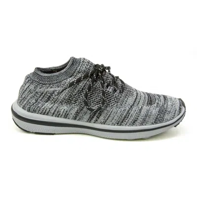 Columbia Women's Chimera Lace Sneakers In Black