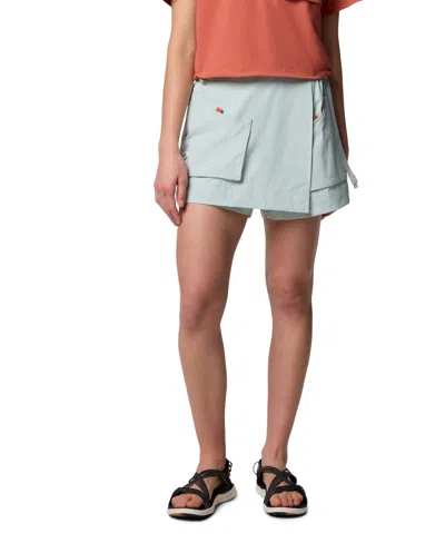 Columbia Women's Cove Beach Utility Skort In Green