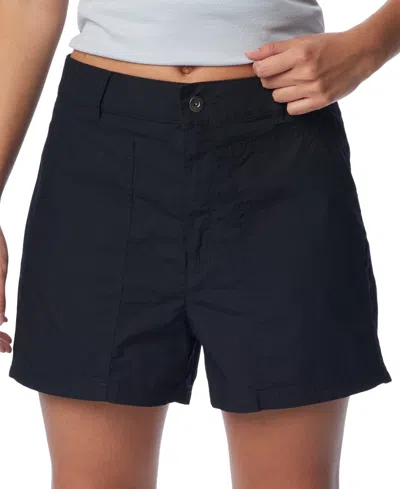 Columbia Women's Holly Hideaway Washed Out Shorts In Black