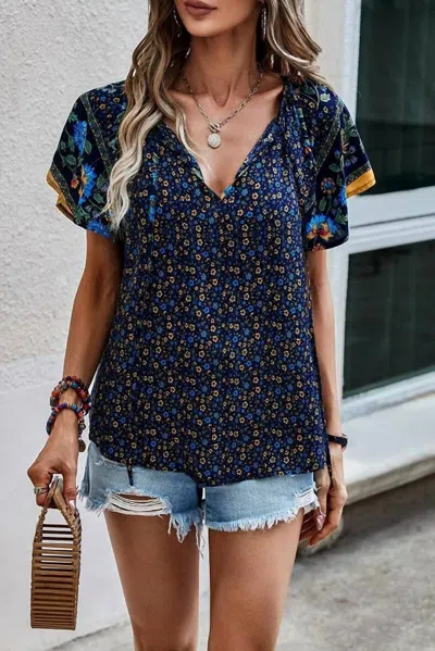 Comely Fashion Floral Print V Neck Short Flare Sleeves Shirt In Navy