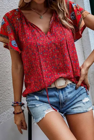 Comely Fashion Floral Print V Neck Short Flare Sleeves Shirt In Red