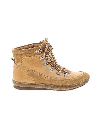Pre-owned Comfortiva Ankle Boots In Tan