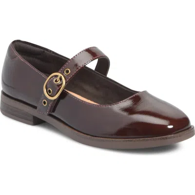 Comfortiva Brewer Mary Jane Flat In Burgundy