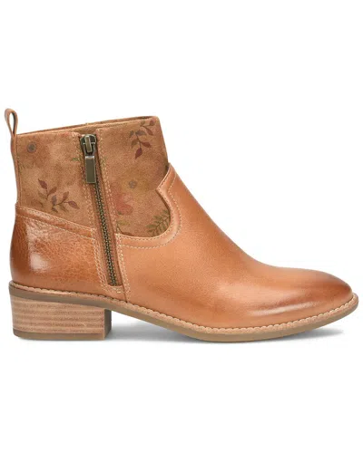 Comfortiva Carter Suede & Leather Boot In Brown