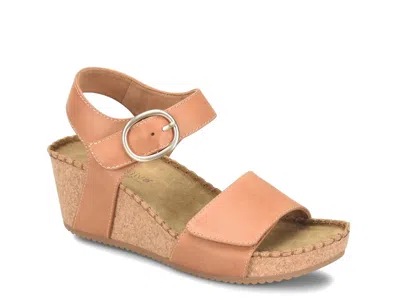 Comfortiva Eldorah Wedge Sandal In Brown