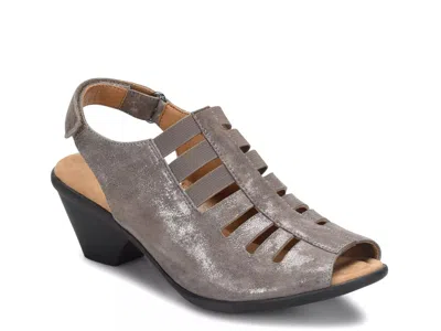 Comfortiva Faye Sandal In Gray