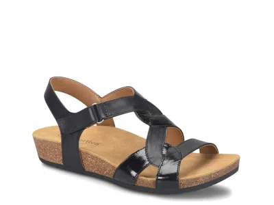 Comfortiva Garner Sandal In Black