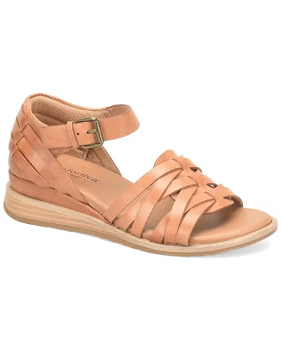 Comfortiva Silvia Leather Sandal In Gold