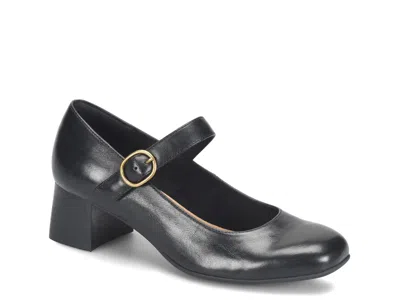 Comfortiva Paula Pump In Black