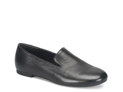 Comfortiva Tammie Loafer In Black