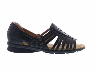 Comfortiva Women's Putnam Flat Sandals In Black