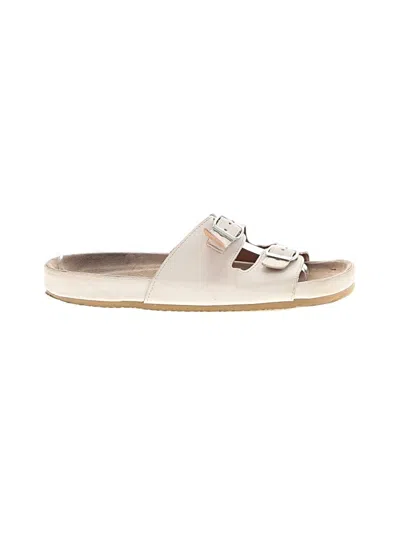 Pre-owned Comfortview Sandals In Ivory