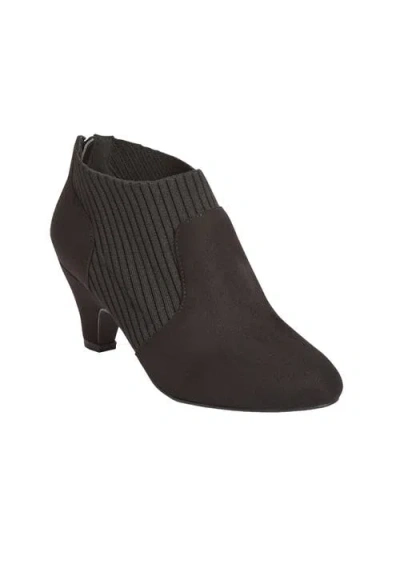 Comfortview The Bevan Shootie In Brown