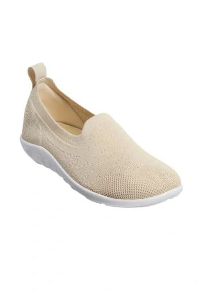 Comfortview The Ivan Arch Slip On Flat In Brown