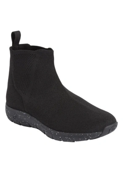 Comfortview The Kelley Bootie In Black