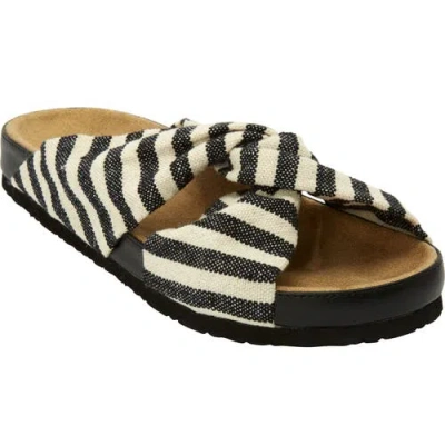 Comfortview The Reese Slip On Footbed Sandal In Black
