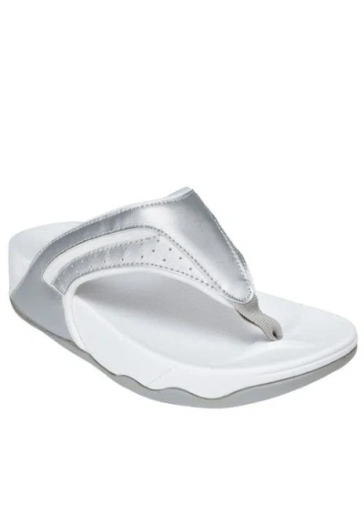 Comfortview The Sporty Slip On Thong Sandal In Silver