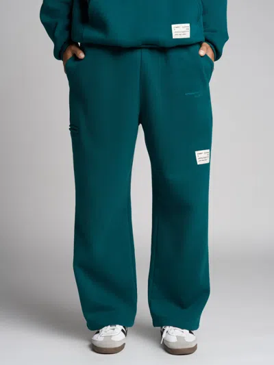 Comfrt Affirmation Straight Leg Sweatpants In Green